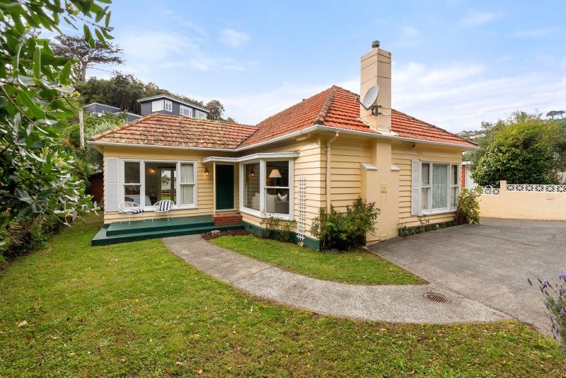 4 Wilberforce Street, Miramar, Wellington - Carousel 2