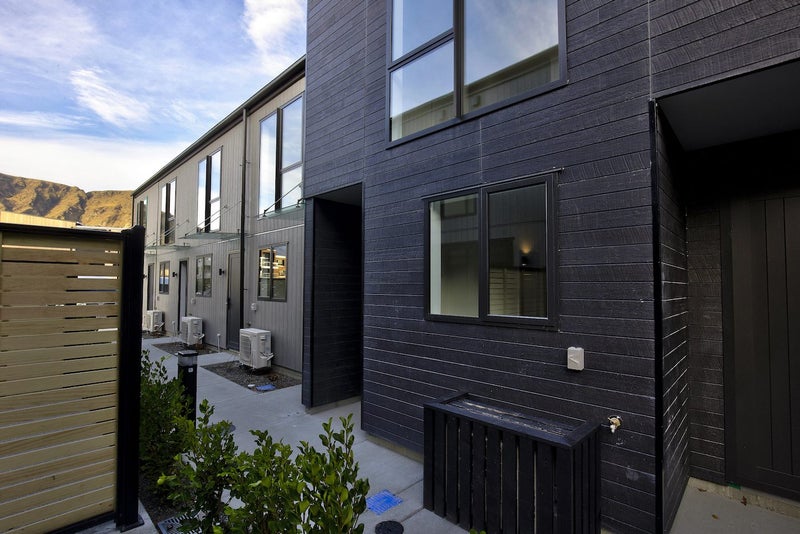 16/159 Arthurs Point Road, Arthurs Point, Queenstown - Carousel 1