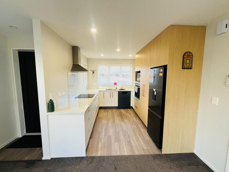 2/24 Victors Road, Hoon Hay, Christchurch - Carousel 2