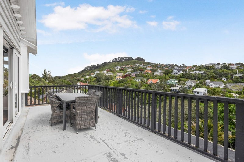 57 Sefton Street, Wadestown, Wellington - Carousel 1
