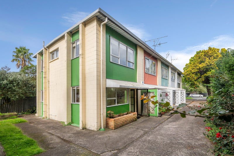 5/3 Grove Road, Sandringham, Auckland - Carousel 2