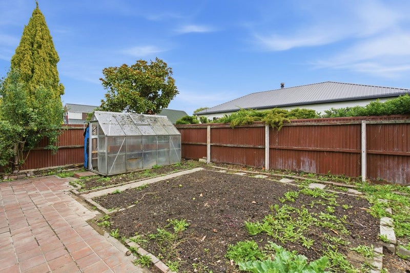 219 Main North Road, Redwood, Christchurch - Carousel 23