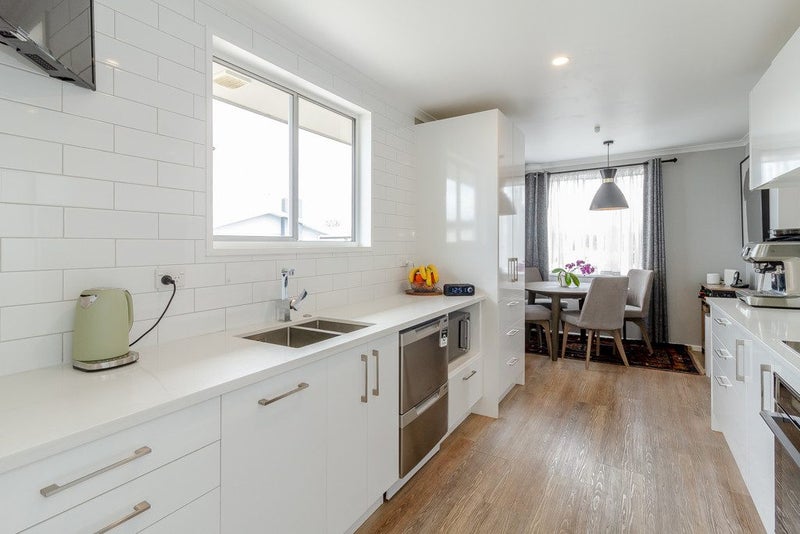 7 Liverpool Crescent, Tamatea, Napier - Carousel 1