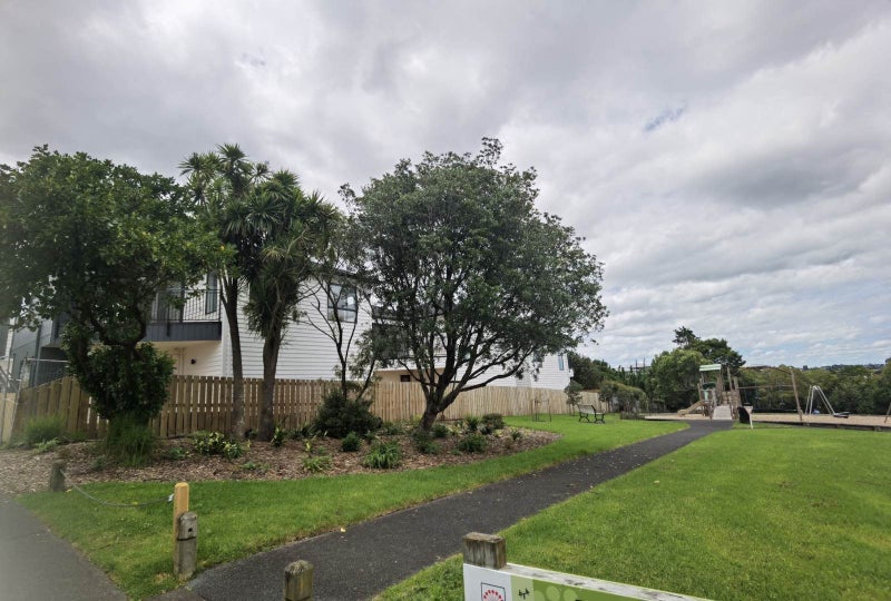 15D Henry Street, Avondale, Auckland - Carousel 19