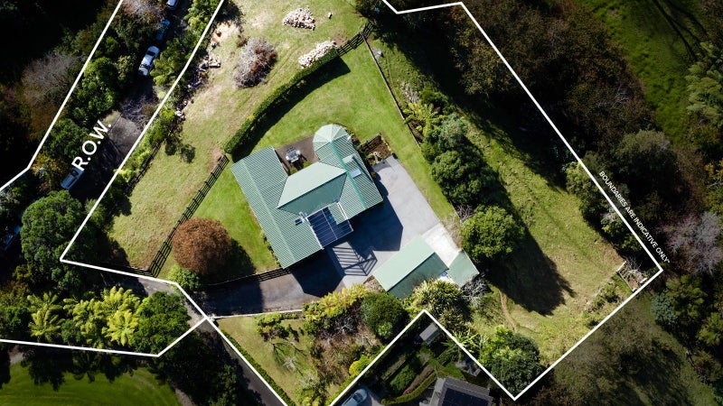 62E Poplar Grove, Whalers Gate, New Plymouth - Carousel 44