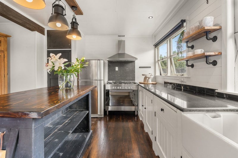 96 Moore Street, Leamington, Cambridge - Carousel 2