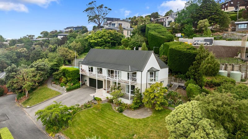 75 Whaka Terrace, Huntsbury, Christchurch - Carousel 1