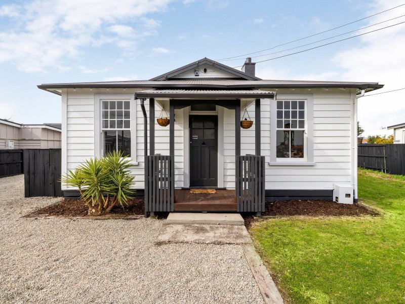 41 Rifle Range Road, Dinsdale, Hamilton - Carousel 1