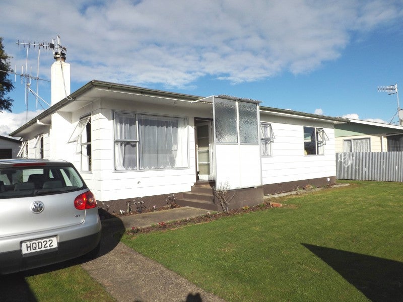 Property Valuation for 7 Perth Street, Levin, Levin Trade Me Property