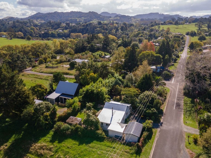 80 Victoria Street, Waikino, Waihi - Carousel 19