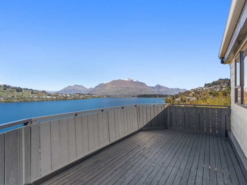 34 Golden Terrace, Queenstown, Queenstown - Carousel 2