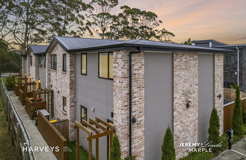 3/83 Vodanovich Road, Te Atatu South, Auckland - Carousel 2