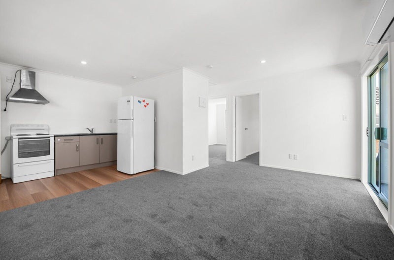 72 Mansel Avenue, Hillcrest, Hamilton - Carousel 2