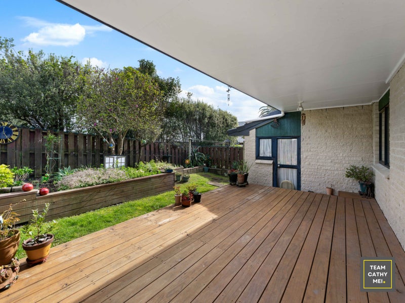 2/16 Wood Street, Papakura, Auckland - Carousel 2