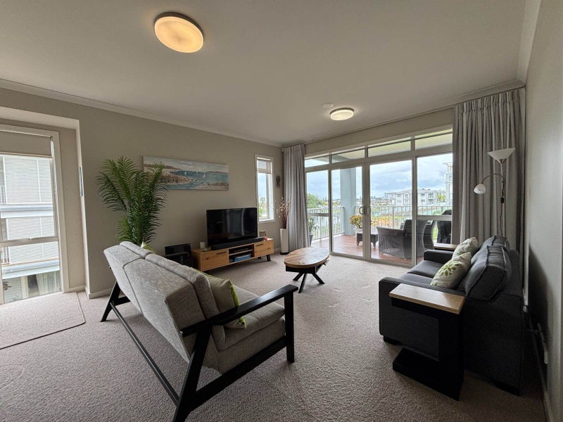 102 Landmark Terrace, Orewa, Orewa - Carousel 2