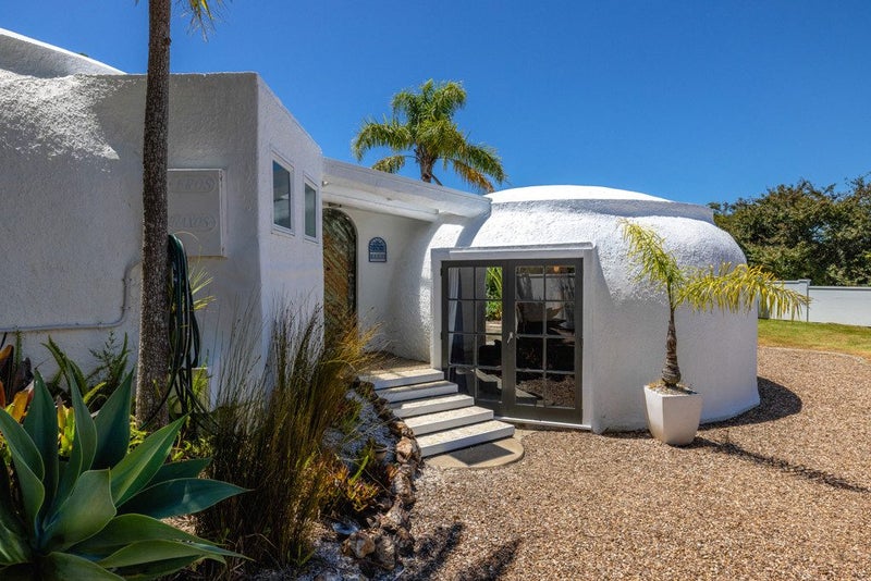 498 Sea View Road, Onetangi, Waiheke Island - Carousel 1