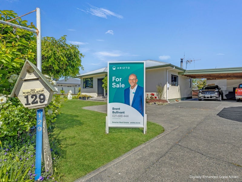 129 Meeanee Road, Jervoistown, Napier - Carousel 1