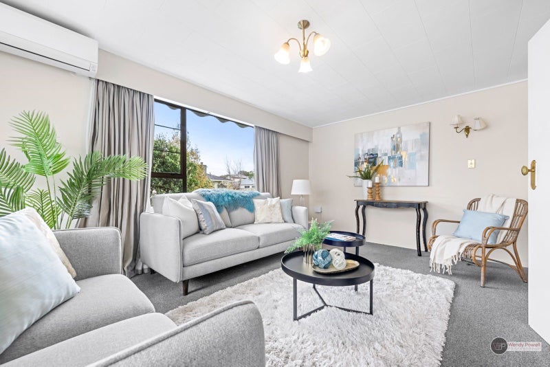 1/29 St Columbans Grove, Boulcott, Lower Hutt - Carousel 2