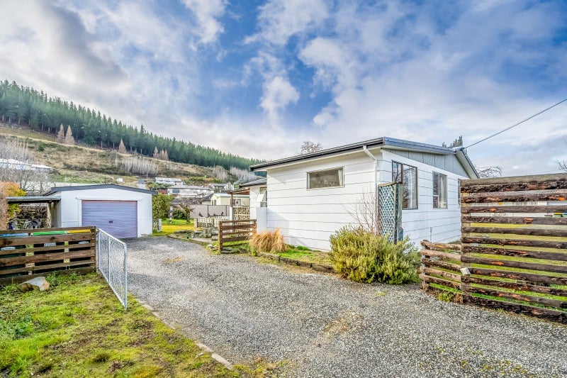78 Hazlett Street, Clyde, Clyde - Carousel 2