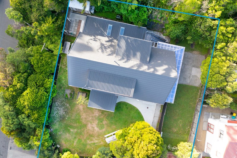 28 Black Rock Road, Newlands, Wellington - Carousel 31