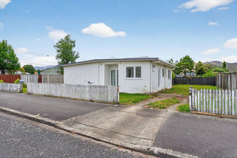 1/57 Ararino Street, Trentham, Upper Hutt - Carousel 14