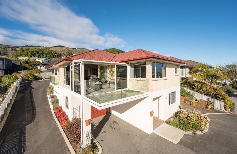 66 Hunter Avenue, Richmond, Richmond - Carousel 2