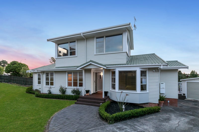 327 Hillsborough Road, Hillsborough, Auckland - Carousel 2