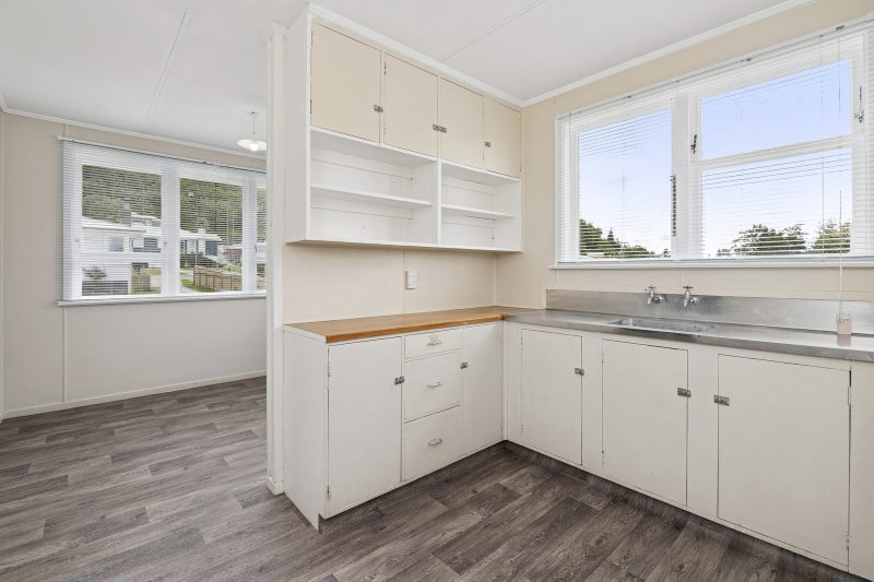 64B Gordon Road, Western Heights, Rotorua - Carousel 2