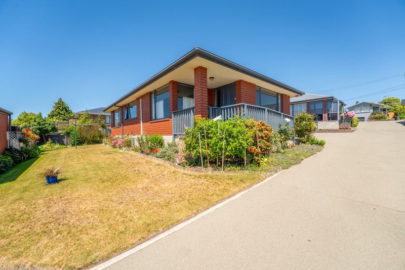2/33 William Street, Parkside, Timaru - Carousel 1
