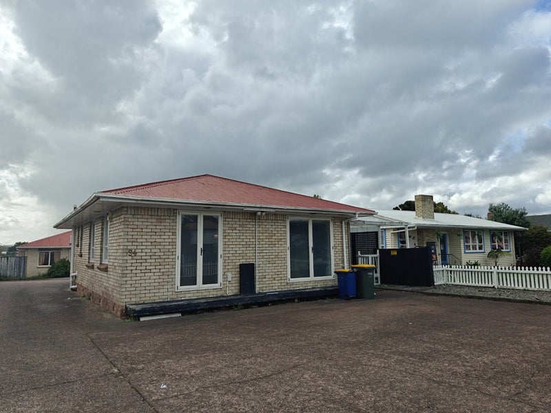 94 Lincoln Road, Henderson, Auckland - Carousel 1