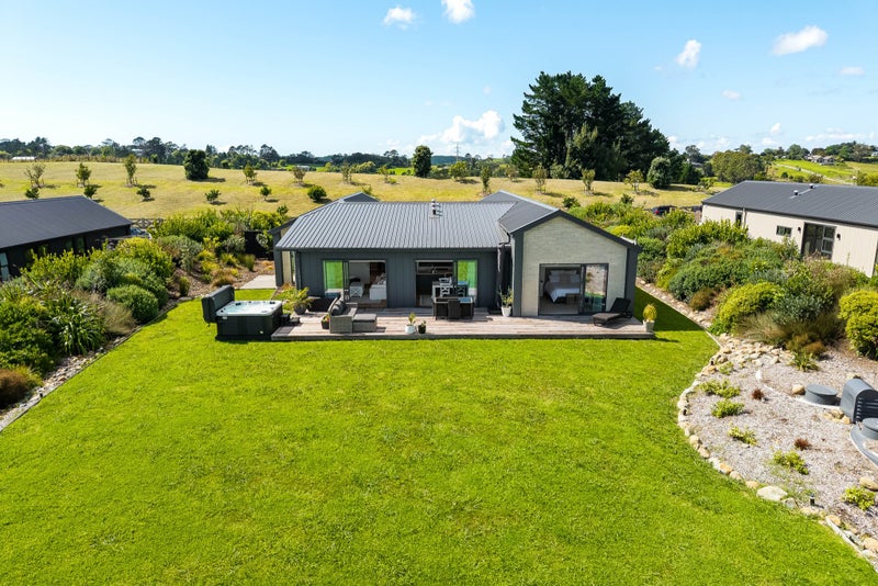 9 Johnson Place, Stillwater, Rodney, Auckland - Carousel 2