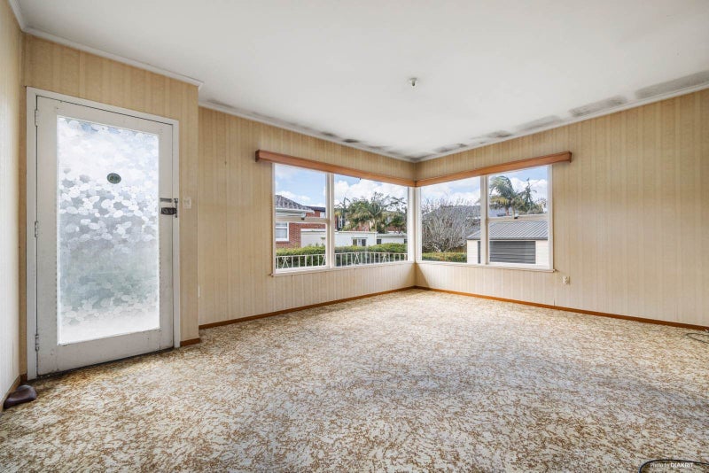 3/4 Gordon Avenue, Milford, Auckland - Carousel 2