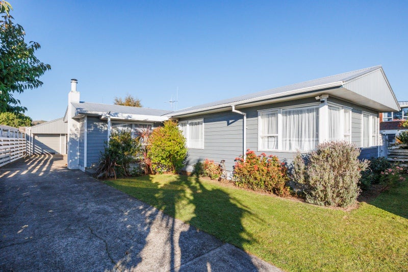 154 Stanford Street North, Ashhurst - Carousel 1