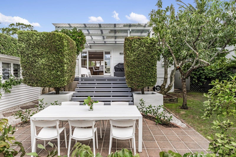 34 Washington Avenue, Glendowie, Auckland - Carousel 1