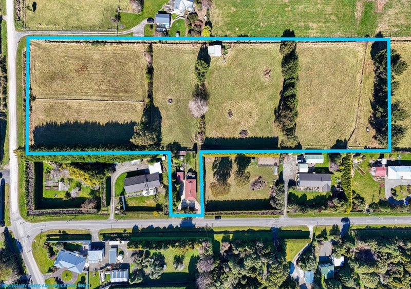 7 Watt Road, Otatara - Carousel 2