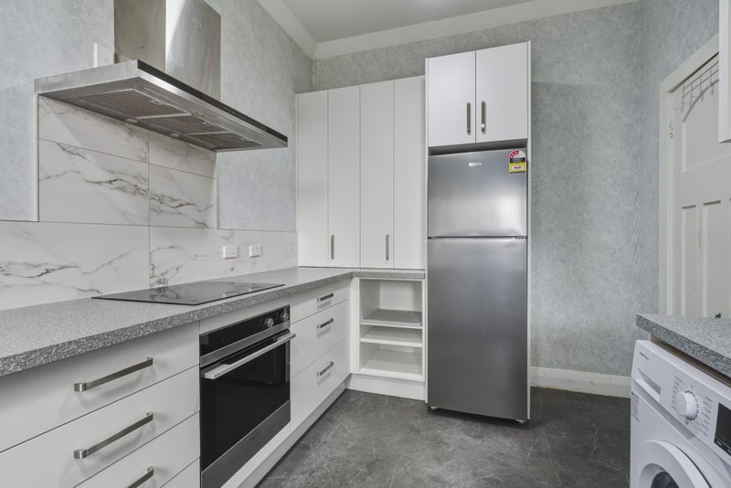 37 Sutherland Street, Dunedin Central, Dunedin - Carousel 2