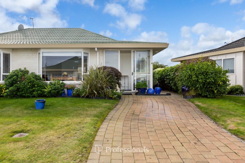 16/17 John Street, Trentham, Upper Hutt, Wellington - Carousel 1