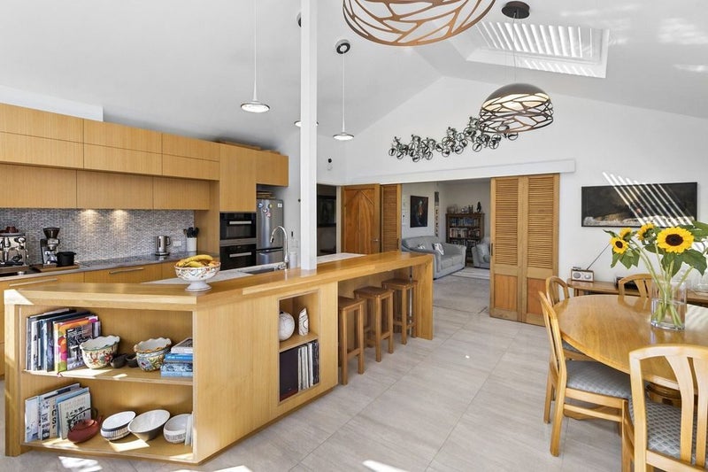 32 Kotari Road, Days Bay, Lower Hutt, Wellington - Carousel 2