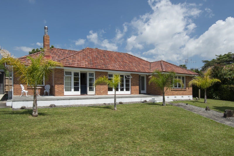 4 Princess Street, Te Puke - Carousel 2