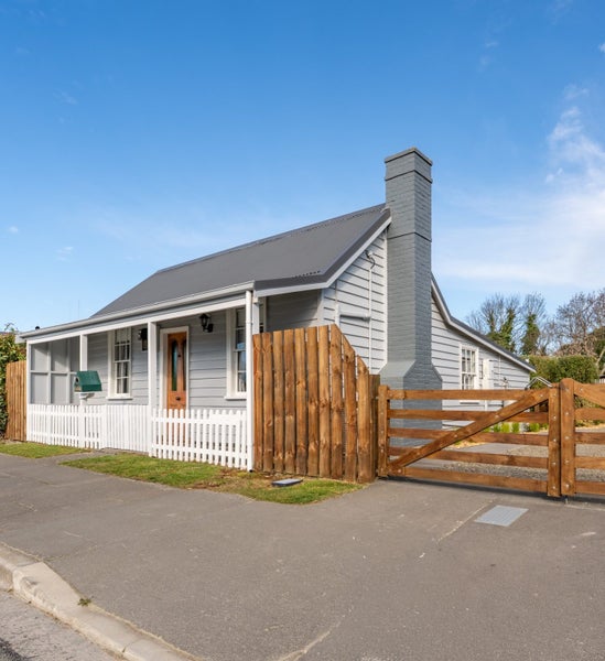 136 Talbot Street, Geraldine - Carousel 21