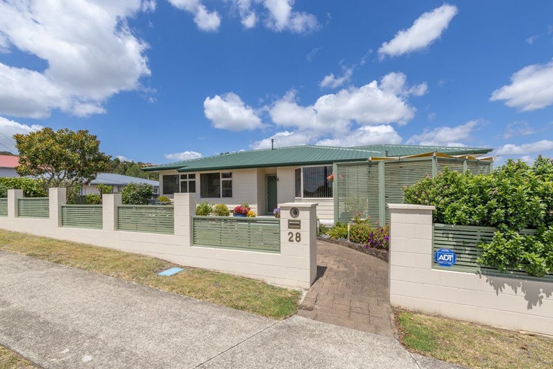 28 Rayner Road, Huntly, Huntly - Carousel 2