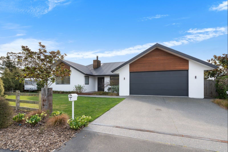 1 Kingsdowne Drive, West Melton, West Melton - Carousel 1