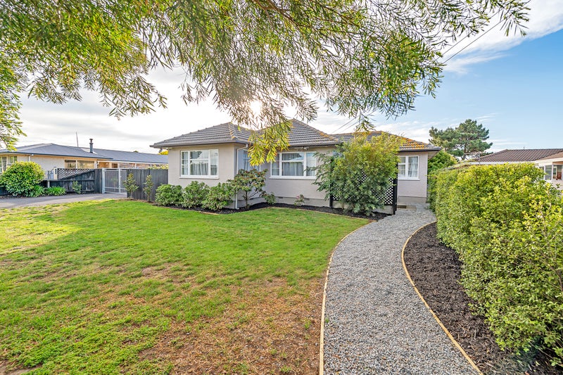 70 Inwoods Road, Parklands, Christchurch - Carousel 1