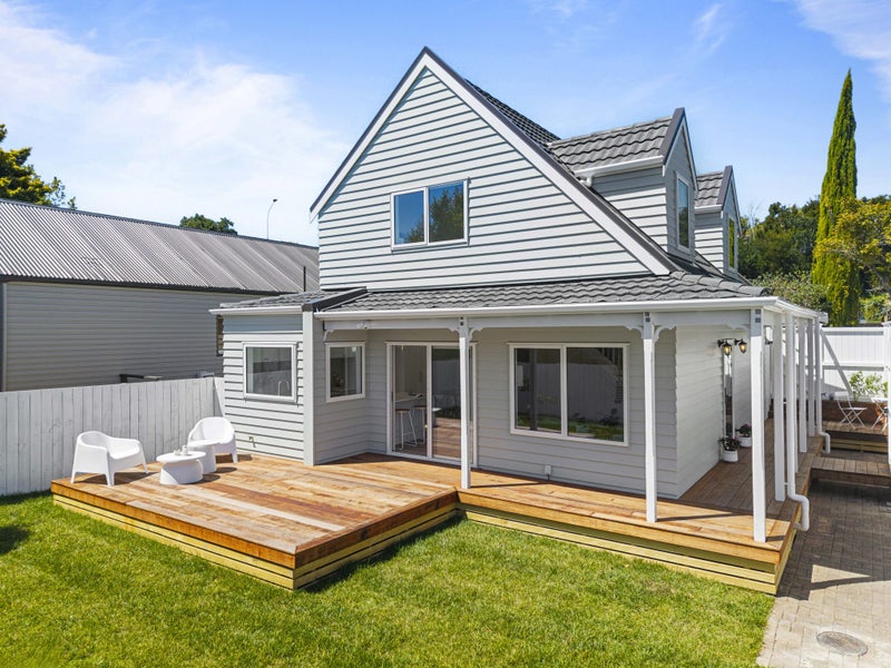 1/31 Oteha Valley Road, Northcross, North Shore City, Auckland - Carousel 1