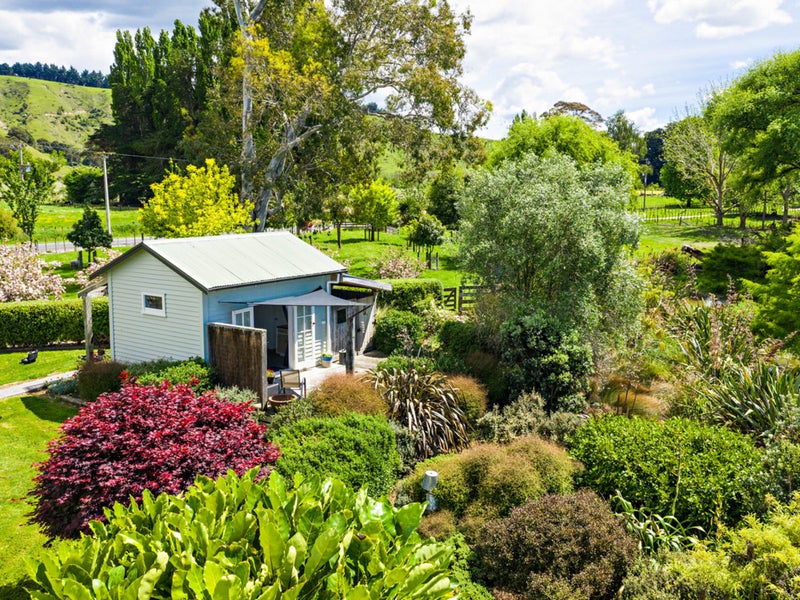 223 Taurau Valley Road, MANUTUKE, Manutuke - Carousel 2