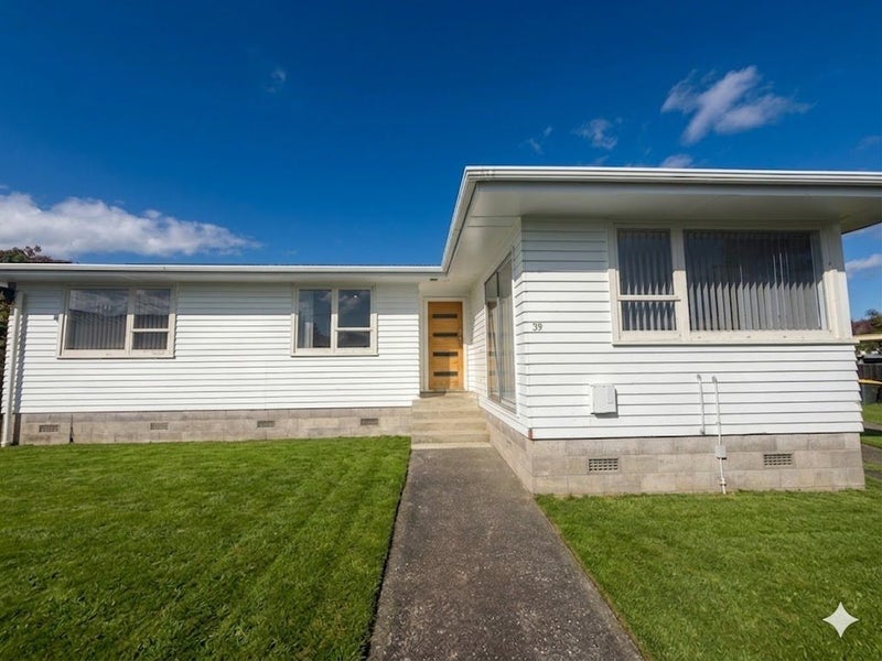39 Hywell Place, Manurewa, Manukau City, Auckland - Carousel 1