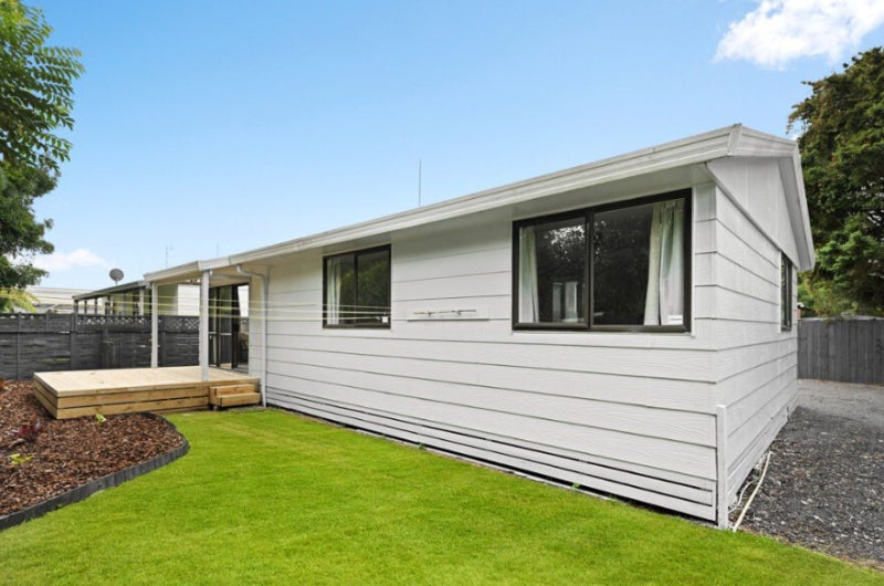 41B Crawshaw Drive, Nawton, Hamilton - Carousel 2