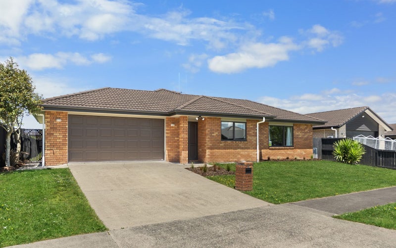 9 Whitney Place, Rototuna North, Hamilton - Carousel 1