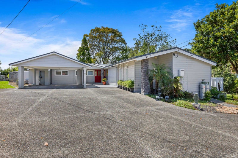 Property Valuation for 210 Royal Road, Massey, Auckland Trade Me
