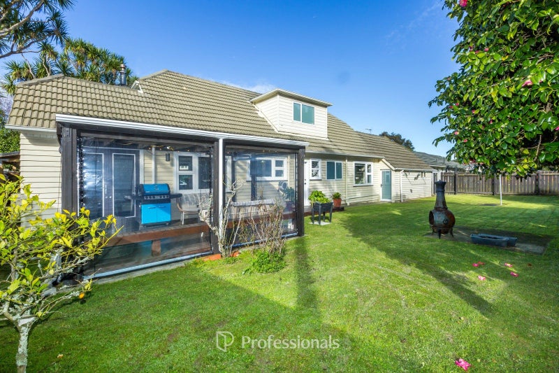 89 Owen Street, Belmont, Lower Hutt - Carousel 2
